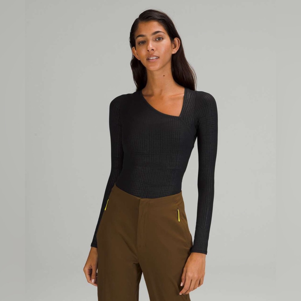 Rare Lululemon lab Asymmetrical Long Sleeve Bodysuit Disrupt Grid Emboss Black